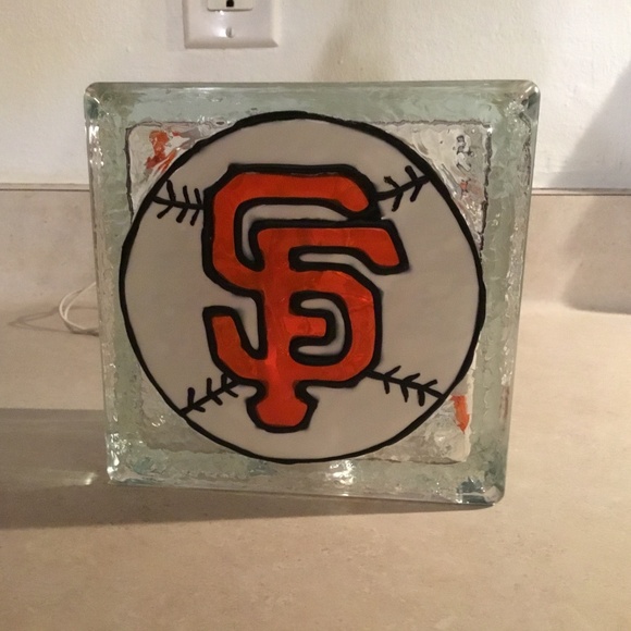 NEW, (ON HOLD) SF GIANTS HAND PAINTED STAINED GLASS LIGHT UP BLOCK - Picture 2 of 4